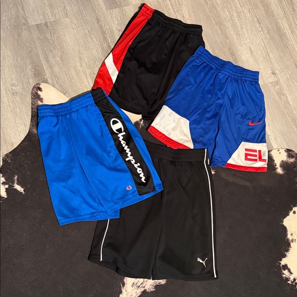 💙❤️🖤Boys Short Set(4)Nike/Champion•Size:M🖤❤️💙 - Picture 1 of 10